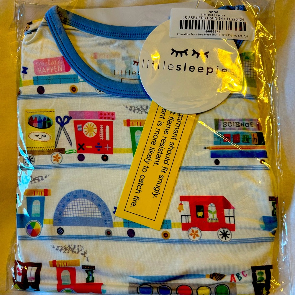 Little Sleepies Education Train 2-piece short sleeve set.
